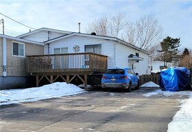 28 Ryan Avenue, Nipissing, ON , MLS #40688291 , Image - 1