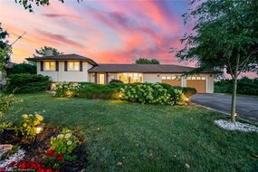 457 Trinity Church Road, Hamilton, ON