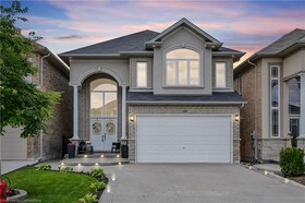 130 Chartwell Circle, Hamilton, ON , MLS #40780145 , Image - 1