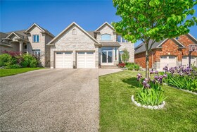 2011 Tyson Walk, Middlesex, ON , MLS #40714999 , Image - 1
