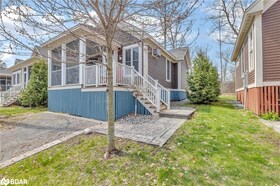 11 Farm View Lane, Prince Edward, ON , MLS #40712324 , Image - 1
