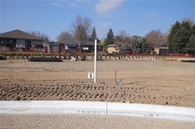 776 Bryans Drive, Huron, ON , MLS #40312170 , Image - 1