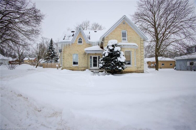 34 Queen Street W, Huron East, ON, Brussels