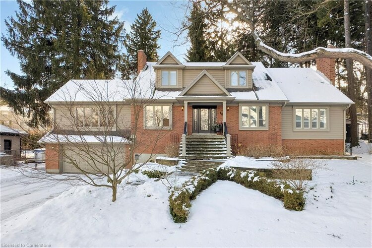 18 Stonegate Drive, Hamilton, ON, Ancaster