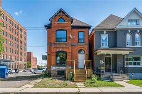 276 Sanford Avenue N, Hamilton, ON