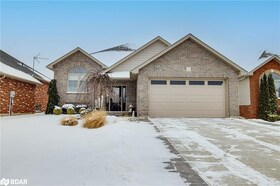 6 Redbud Crescent, Norfolk, ON , MLS #40723558 , Image - 1