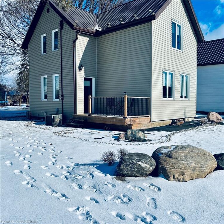 10 Pearl Street, Tillsonburg, ON, 