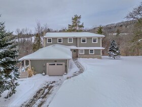 1778 Old Waterdown Road, Halton, ON , MLS #40756709 , Image - 1