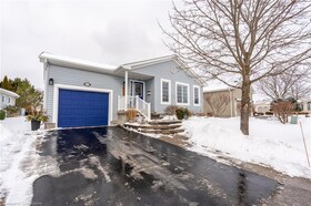 136 Glenariff Drive, Hamilton, ON , MLS #40785605 , Image - 1