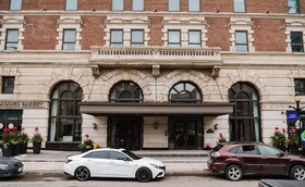 118 King Street E, Hamilton, ON , MLS #40748022 , Image - 1