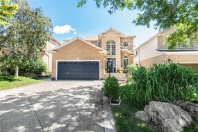 54 Stonepine Crescent, Hamilton, ON