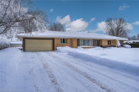 2 Jackson Crescent, Perth, ON , MLS #40697887 , Image - 1