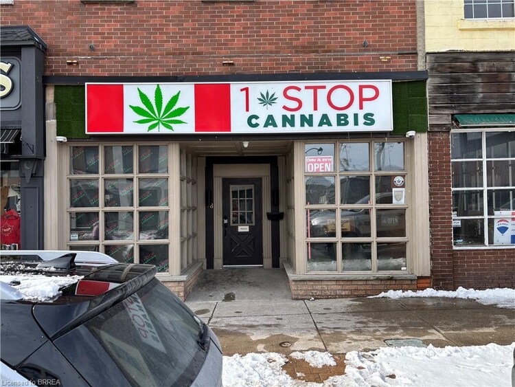 38 Norfolk Street S, Norfolk County, ON, Simcoe