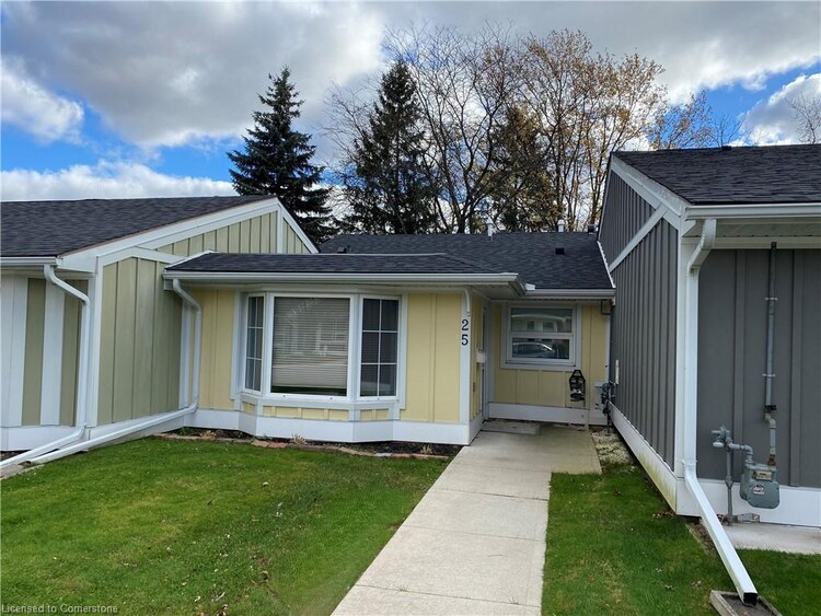 25 Szollosy Circle, Hamilton, ON, Kennedy