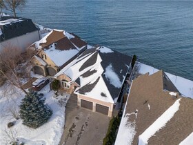 66 Seabreeze Crescent, Hamilton, ON , MLS #40711429 , Image - 1