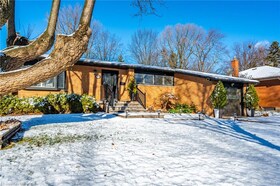 5247 Spruce Avenue, Halton, ON , MLS #40701940 , Image - 1