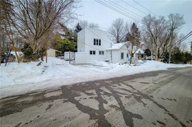 354 Old Brock Road, Hamilton, ON , MLS #40698389 , Image - 1