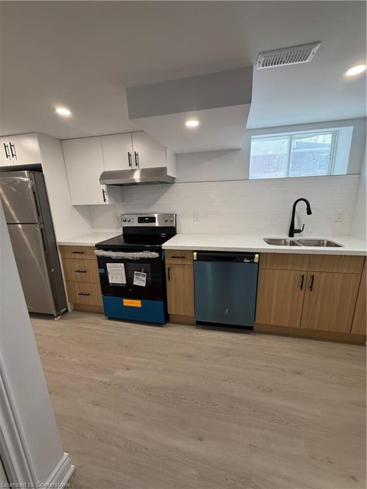 924 Concession Street, Hamilton, ON, Raleigh