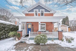 112 Court Street N, Milton, ON
