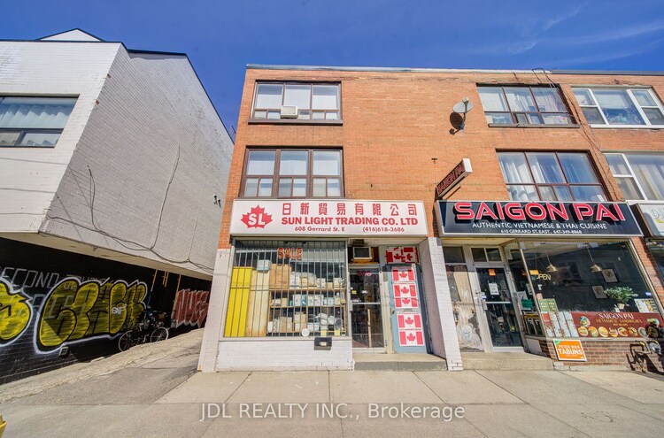 52 ANTARES Drive, Country Place - Pineglen - Crestview and Area, ON, 7401 - Rideau Heights/Industrial Park