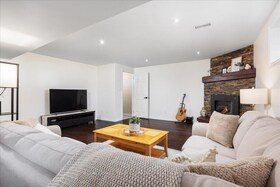 825 Elmwood Road, York, ON , MLS #N12029909 , Image - 1