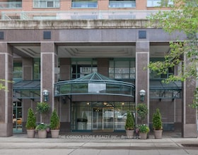 887 Bay Street, Toronto, ON , MLS #C13457924 , Image - 1