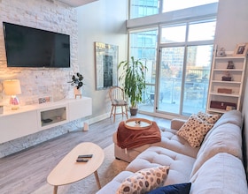 220 Burnhamthorpe Road, Peel, ON , MLS #W13080260 , Image - 1