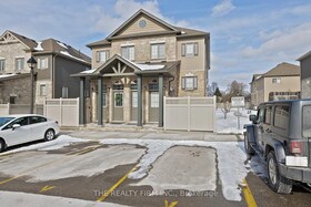 3200 Singleton Avenue, Middlesex, ON , MLS #X12024811 , Image - 1