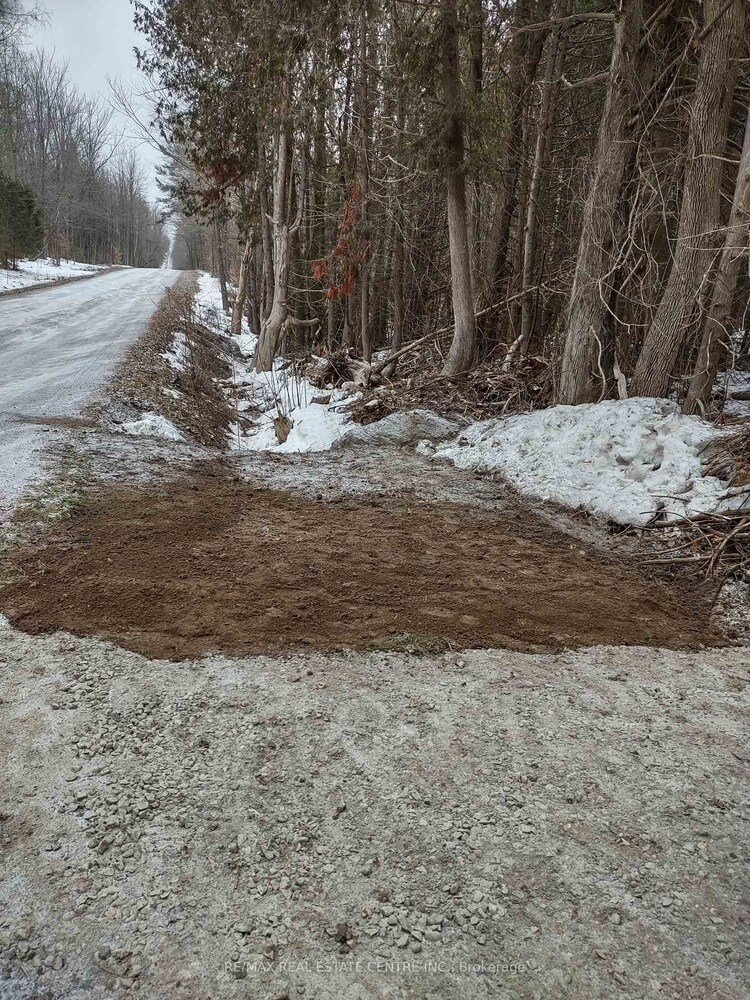 CONC 22 PT LOT 12 N/A, Highlands East, ON, Monmouth