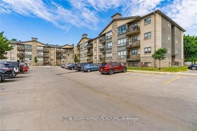 5 Jacksway Crescent, Middlesex, ON , MLS #X12023898 , Image - 1