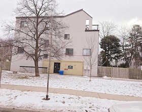 1016 Falgarwood Drive, Halton, ON , MLS #W13522752 , Image - 1
