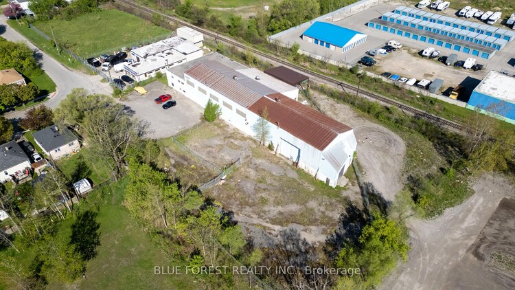 1694 Evangeline Street, London East, ON, East H