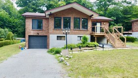26 Glen Cedar Drive, Simcoe, ON , MLS #S12354911 , Image - 1