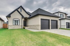 6 ASPEN Circle, Middlesex, ON , MLS #X12022567 , Image - 1