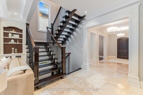 6 Weller Crescent, York, ON