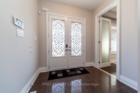 3420 MISTWELL Crescent, Halton, ON , MLS #W12078684 , Image - 1