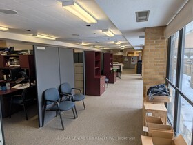 379 Dundas Street, Middlesex, ON , MLS #X12481706 , Image - 1