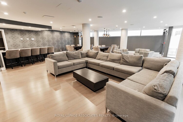 169 Fort York Boulevard, Toronto, ON, Niagara