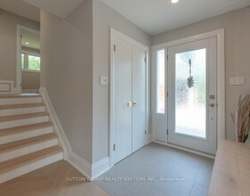 1264 Landfair Crescent, Halton, ON , MLS #W12825742 , Image - 1