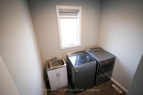 900 Downing Drive, Oxford, ON , MLS #X12101520 , Image - 1