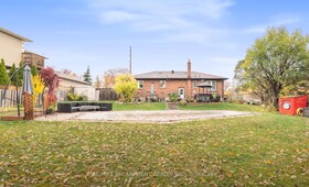 382 Third Line, Halton, ON , MLS #W12016149 , Image - 1