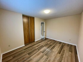 867 Woodside Drive, Frontenac, ON , MLS #X12131896 , Image - 1