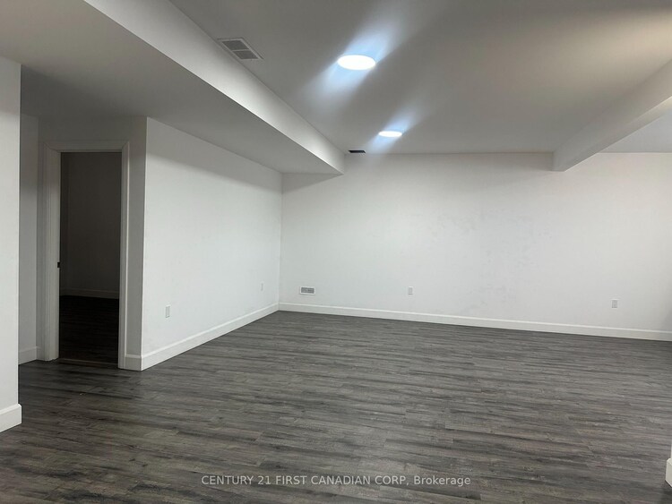 31 Brooklawn Drive, Lambton Shores, ON, Grand Bend