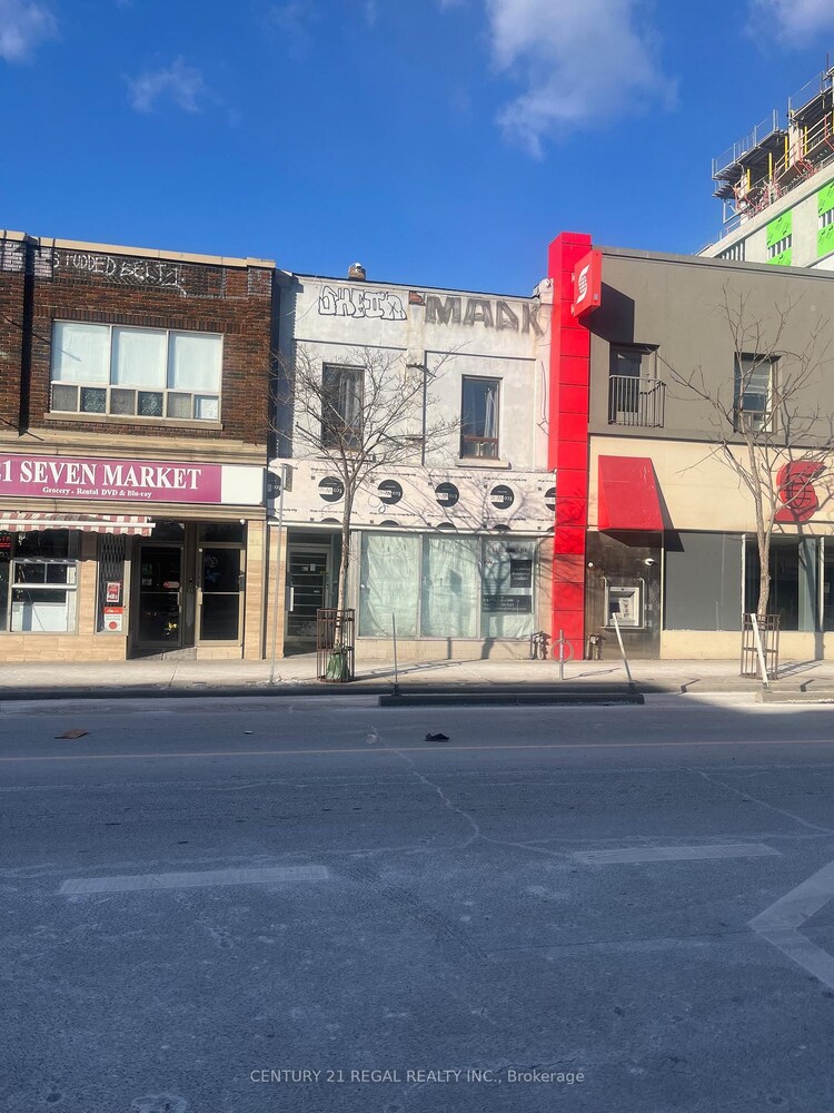 998 Bloor Street W, Toronto, ON, Dovercourt-Wallace Emerson-Junction