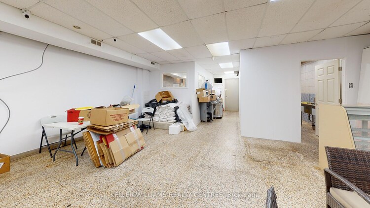 621 Vaughan Road, Toronto, ON, Oakwood Village