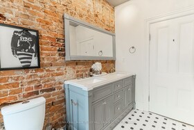 72 High Street, Simcoe, ON , MLS #S12542792 , Image - 1