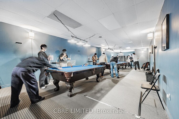 388 Spadina Avenue, Toronto, ON, Kensington-Chinatown