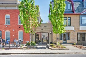 124 GUIGUES Avenue, Ottawa, ON , MLS #X11981876 , Image - 1