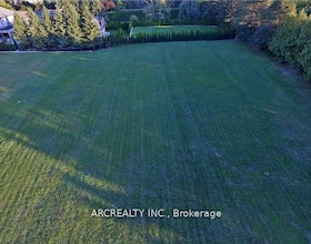 655 Woodland Acres Crescent, York, ON , MLS #N12701674 , Image - 1