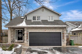 100 Stone Church Road E, Hamilton, ON , MLS #X12106176 , Image - 1